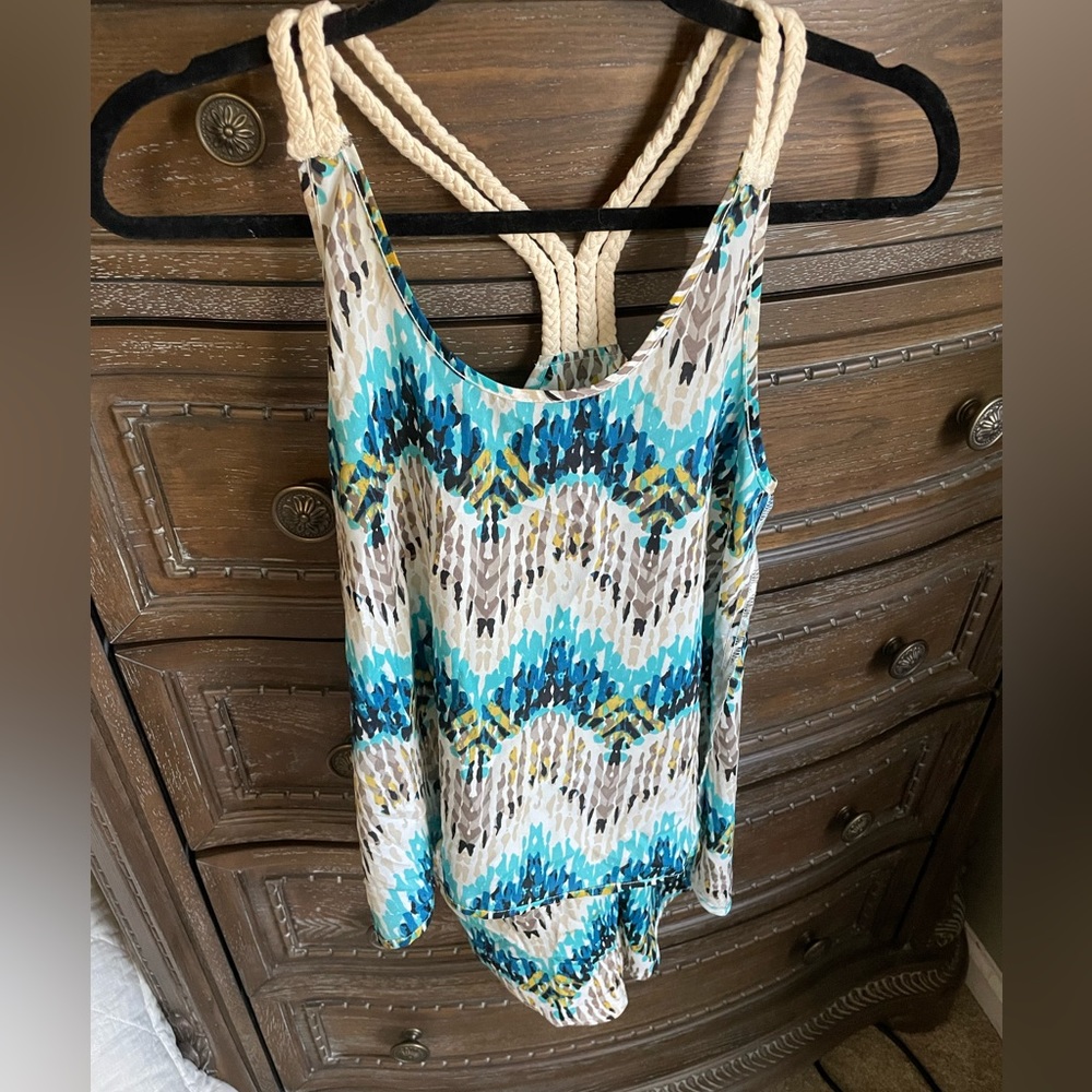YA Los Angeles - multi color top - Size small
